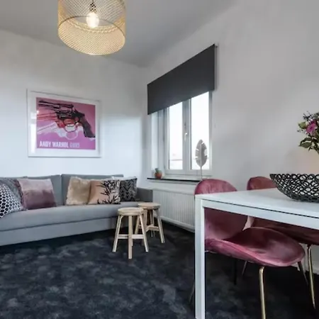 Lejlighed Cozy 2-bedroom